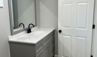 179 Westfield Ave, Ansonia, CT 06401