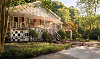 135 Brookhaven Ln, Advance, NC 27006