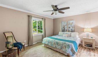 16 Canterbury Dr, Arden, NC 28704