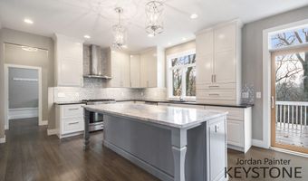 3673 Hunters Way Dr SE, Ada, MI 49301