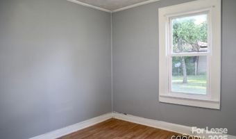 615 Marion St, Badin, NC 28009