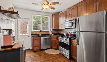 4009 LAURISTON St, Philadelphia, PA 19128