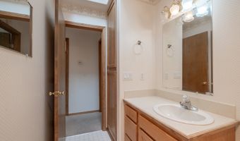 980 CLEVELAND St, Aumsville, OR 97325