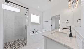 233 Oak Meadow Ln, Weatherford, TX 76085