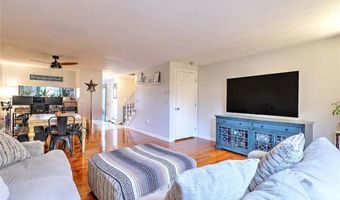 25 Sharon St 1, Cranston, RI 02910