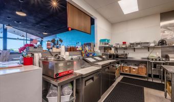 215 SE 10TH St, Bandon, OR 97411