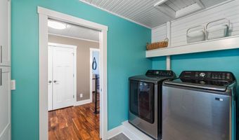 6235 US Hwy 69, Ames, IA 50010