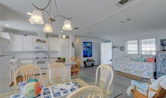 838 Wren Cir, Barefoot Bay, FL 32976