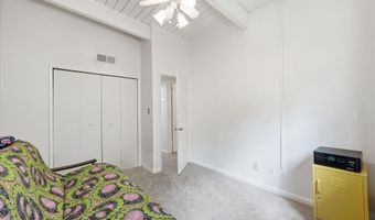 4335 AMERICANA Dr 203, Annandale, VA 22003