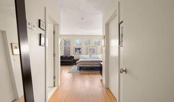 19 Locust Ln, Aquinnah, MA 02535