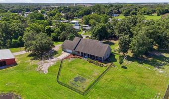 13525 PALM Dr, Astatula, FL 34705