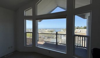 16219 LOWER HARBOR Rd P7, Brookings, OR 97415
