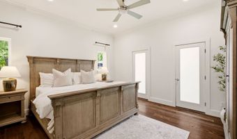 301 OGDEN Ln, Alamo Heights, TX 78209