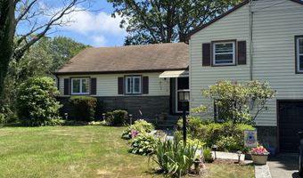 12 Pine Point Dr, Bridgeport, CT 06606