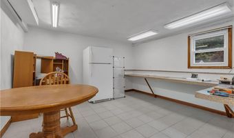 15 Driftwood Dr, Coventry, RI 02816
