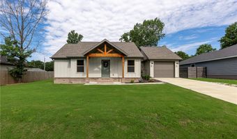 6 Bonhill Ln, Bella Vista, AR 72715