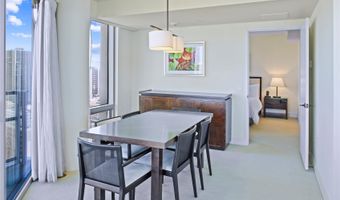 223 Saratoga Rd 2601, Honolulu, HI 96815