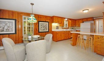 6 Hosmer St, Acton, MA 01720