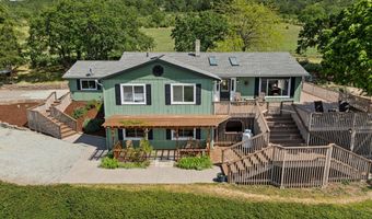 2140 N Valley View Rd, Ashland, OR 97520