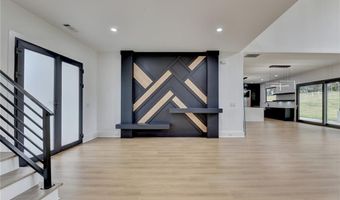 23 Deer Canyon Dr, Auburn, GA 30011