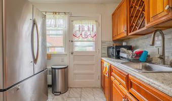 51 Park Ave 2-13, Danbury, CT 06810