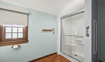 30 Hawthorne St, Bristol, CT 06010