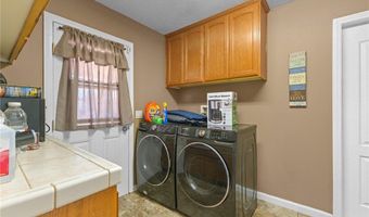 21130 Pine Ridge Ave, Apple Valley, CA 92307
