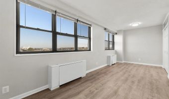 1225 KENNEDY Blvd 9H, Bayonne, NJ 07002