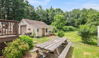 5 Harding St, Coventry, RI 02816