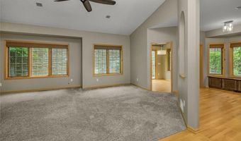 12997 Garvin Brook Ln, Apple Valley, MN 55124