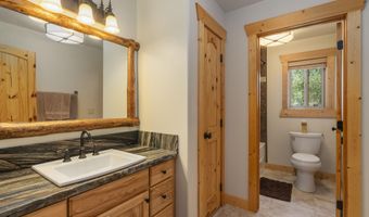 1802 DUSTY Trl, Auburn, WY 83111