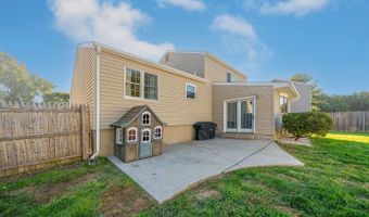 4 HAWKINS Ct, Bear, DE 19701