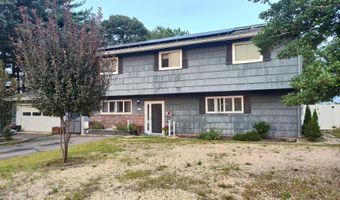 15 Cedarcrest Dr, Bayville, NJ 08721