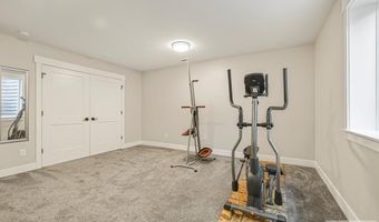 4859 Mountain Bend Dr, Ammon, ID 83406