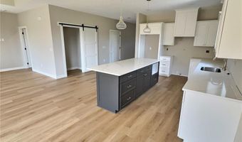 7541 Lake John Dr, Annandale, MN 55302