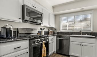 8131 E Oak Rdg, Anaheim, CA 92808
