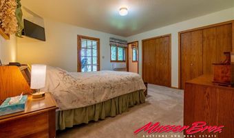 136 McCullough Dr, Cody, WY 82414