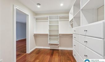 2270 Bishop Rd, Allentown, PA 18103