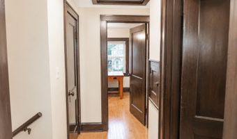 1210 W PACKARD St, Appleton, WI 54914