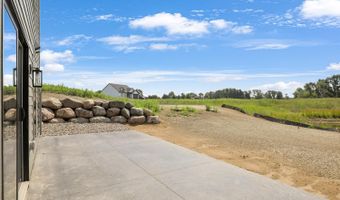 2490 179th Ave NE, Ham Lake, MN 55304
