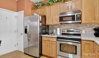 10044 Blakeney Preserve Drive Unit 161/A 161/A, Charlotte, NC 28277
