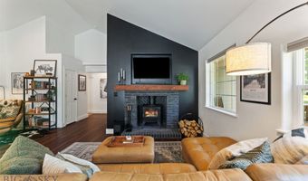25 W Dooley Ln, Belgrade, MT 59714