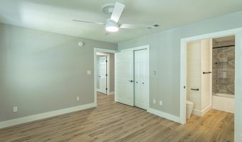148 20th Ave, Apalachicola, FL 32320