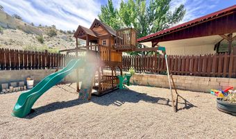 333 CLARK Dr, Aztec, NM 87410