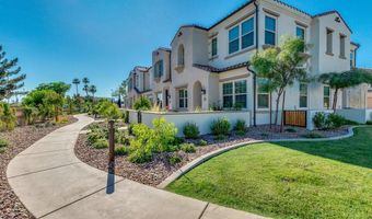 2477 W Market Pl 32, Chandler, AZ 85248