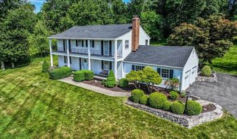 21 White Pine Dr, Brookfield, CT 06804