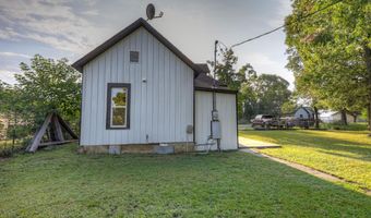 106 S Fox St, Alba, MO 64830
