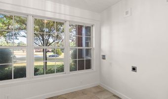 1429 E Calhoun St, Anderson, SC 29621