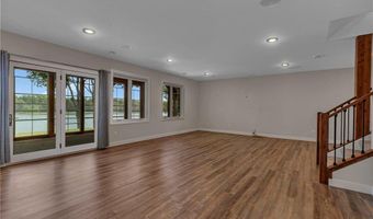 3007 W Lake Jessie Dr SE, Alexandria, MN 56308