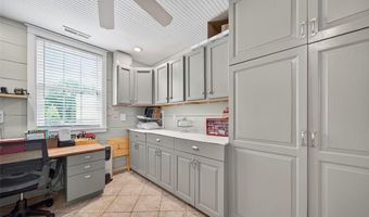 5596 Walnut St, Augusta, MO 63332
